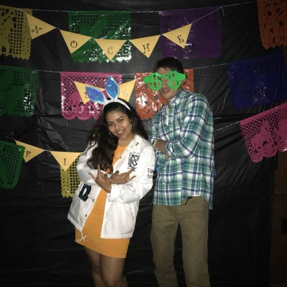 Meet your Posher, Melany - Picture 1 of 1